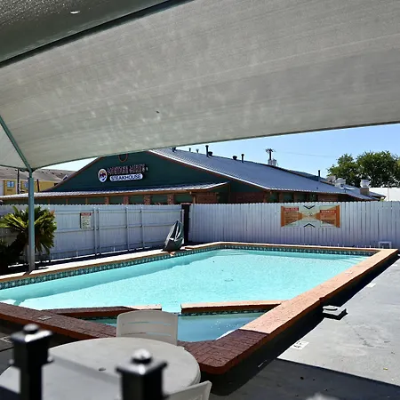 Howard Johnson By Wyndham Near Schlitterbahn-2