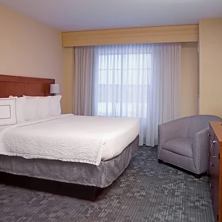 Courtyard By Marriott Aberdeen At Ripken Stadium-2