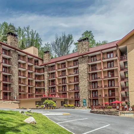 Quality Inn & Suites Gatlinburg North-3