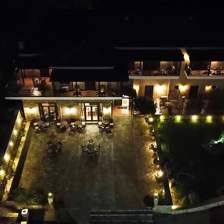 Dellas Boutique Hotel-3