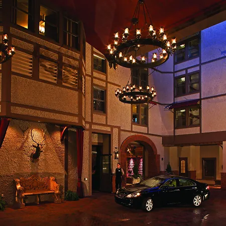 Grand Bohemian Lodge Asheville, Autograph Collection-3