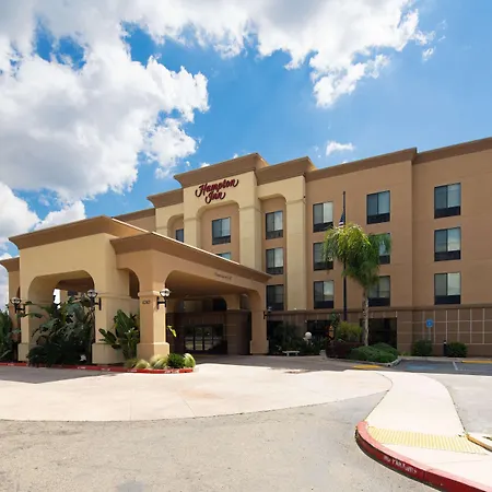 Hampton Inn Visalia-2