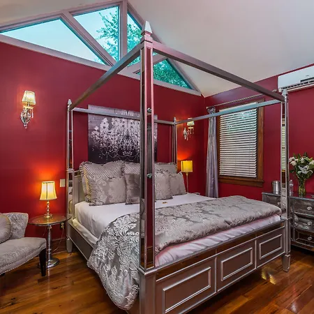 Carriage Way Inn Bed & Breakfast Adults Only - 21 Years Old And Up-3