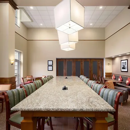 Hampton Inn & Suites Williamsburg-Central-3