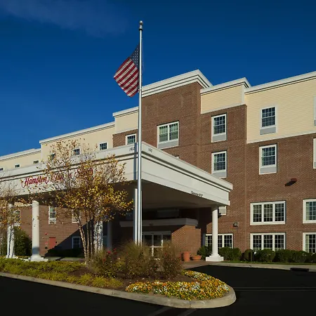 Hampton Inn & Suites Yonkers-3