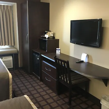 Microtel Inn & Suites By Wyndham Michigan City-3