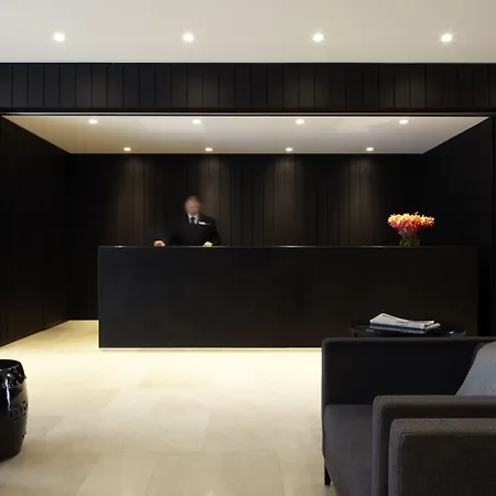 Burbury Hotel & Apartments-2