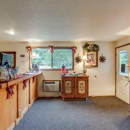 Alpine Rivers Inn-3