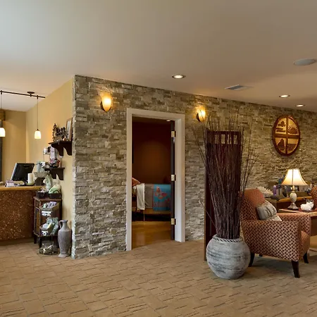 Hallmark Resort In Cannon Beach-3