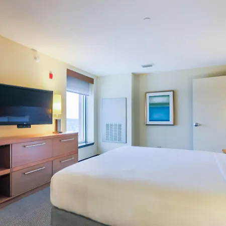 Hyatt Place Pensacola Airport-2