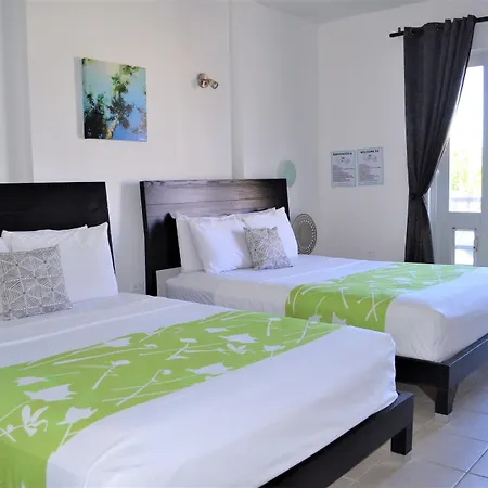 Casa Verde Hotel - Steps To The Beach, Pool, Restaurant & Bar-2