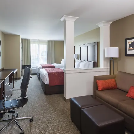 Comfort Suites Fargo Medical Center-3
