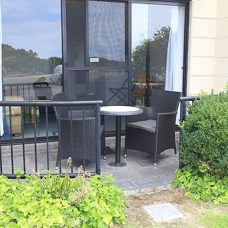 Apollo Bay Waterfront Motor Inn-3