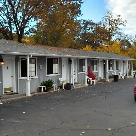 Mother Lode Lodge-3