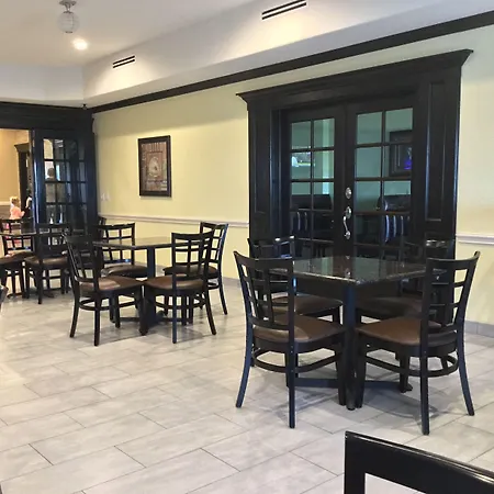Days Inn & Suites By Wyndham Galveston West/Seawall-2
