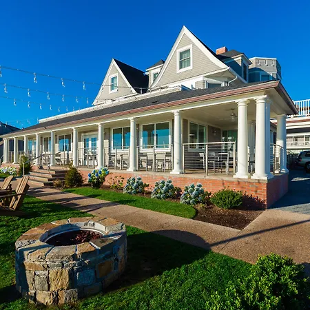 The Shore House-2