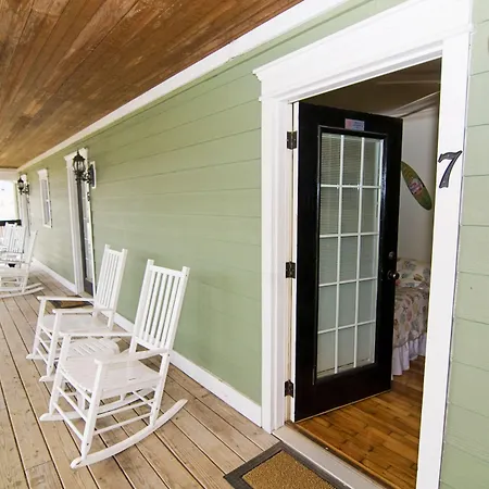 Carolina Beach Inn-2