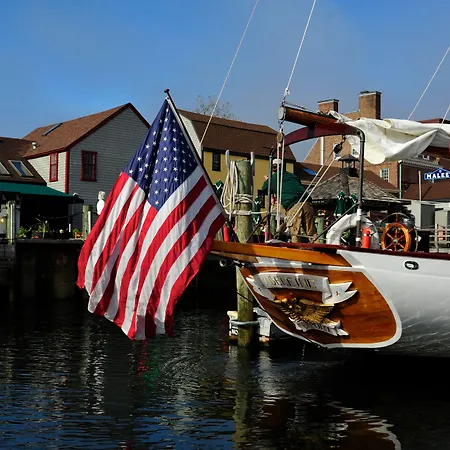 Harborside Inn-3