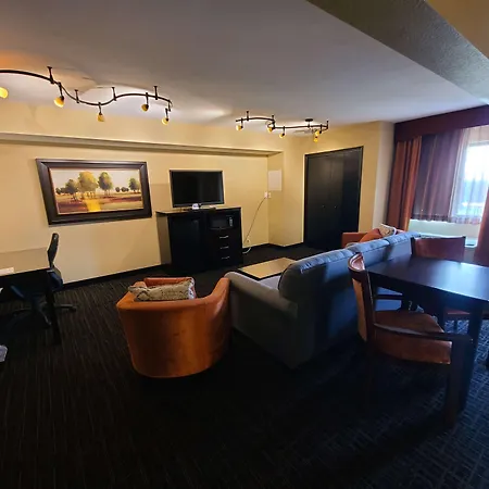 Best Western Plus North Platte Inn & Suites-2