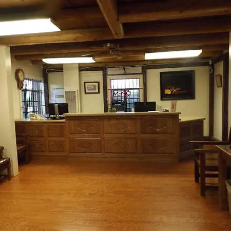 Thunderbird Lodge-2