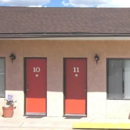 Color Country Motel-3