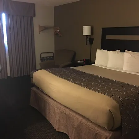 Super 8 By Wyndham Lincoln North-2