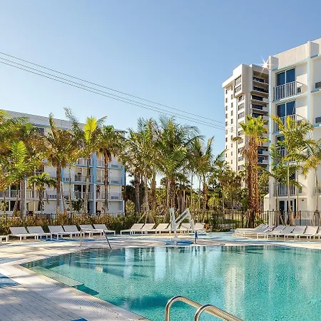 Plunge Beach Resort-3