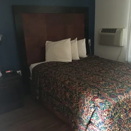 Tarragon Motel-2