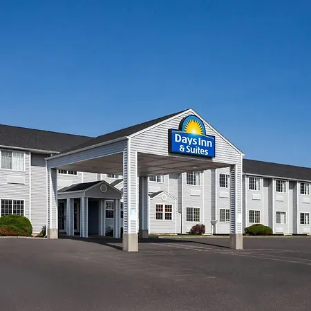 Days Inn & Suites By Wyndham Spokane Airport Airway Heights-3