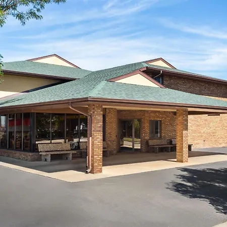 Days Inn By Wyndham Spearfish-2