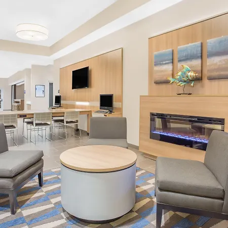 Microtel Inn & Suites By Wyndham Ocean City-2