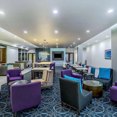 La Quinta By Wyndham Houston Cypress-3