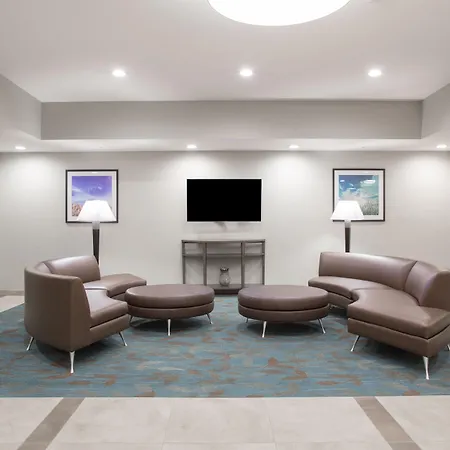Candlewood Suites Pueblo By Ihg-3