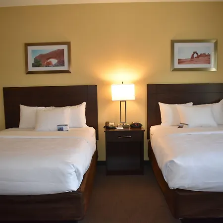 Mainstay Suites Moab Near Arches National Park-2