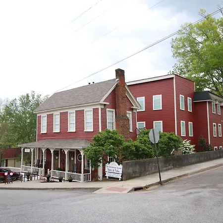 The Dahlonega Square Hotel-3