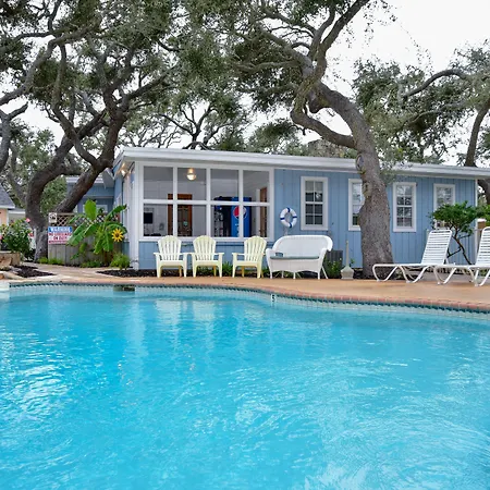 D&R Pelican Bay Resort-2