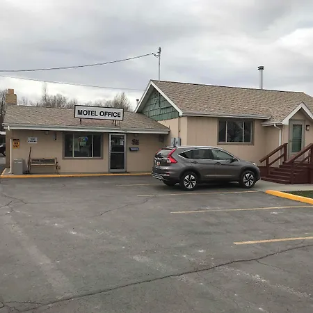 Paintbrush Motel-2