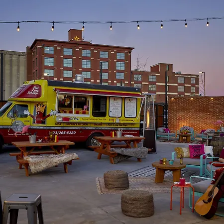 Moxy Chattanooga Downtown-2