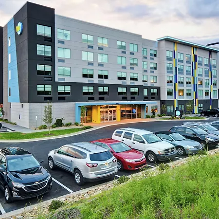Tru By Hilton Pigeon Forge-3