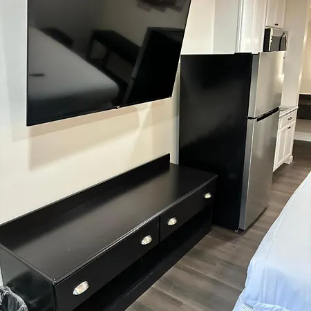 Suite Stay - Talladega-2