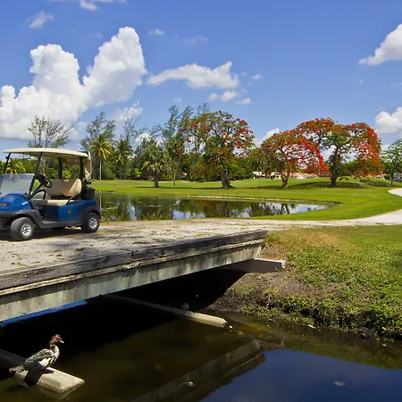 Miami Lakes Hotel And Golf-2