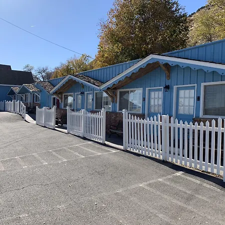 Sugarloaf Mountain Motel-2
