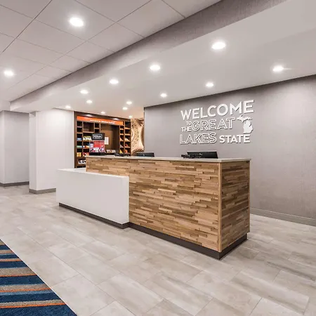 Hampton Inn & Suites Benton Harbor, Mi-2