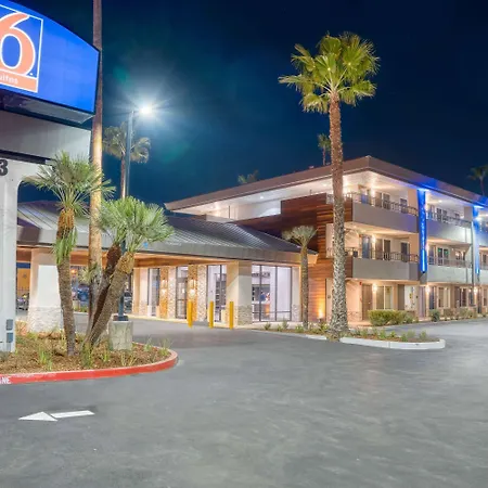 Studio 6 Suites Stockton, Ca Waterfront-3