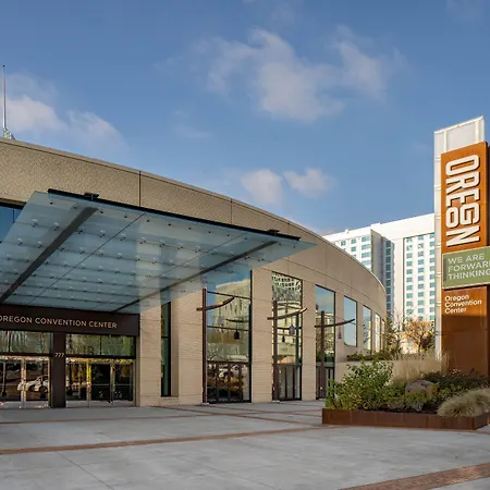 Hyatt Regency Portland At The Oregon Convention Center-3