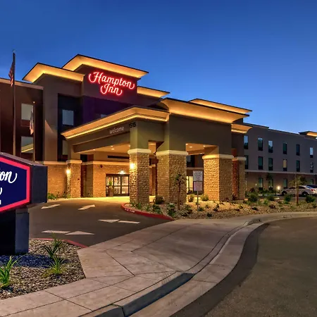 Hampton Inn Fresno Airport-3