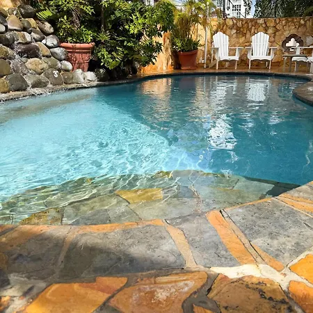 At Wind Chimes Boutique Hotel-3