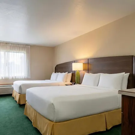 Rogue Regency Inn Medford Airport-3