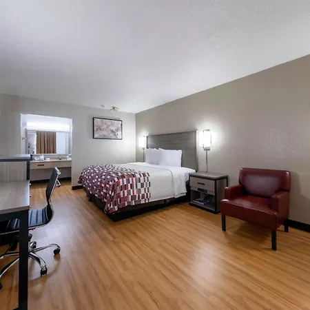 Red Roof Inn Charlottesville-2