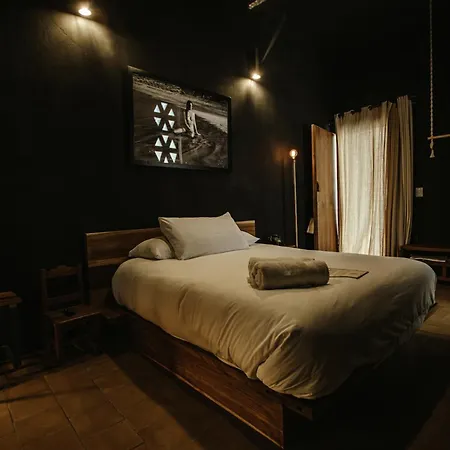 Hotel Sin Nombre-3